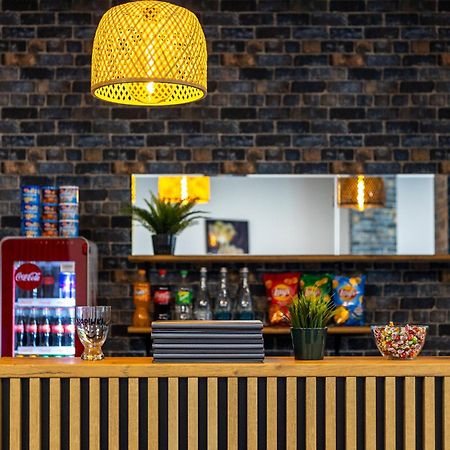 Hotel A4 Wroclaw - Bielany Биеланы Вроцлавские Экстерьер фото