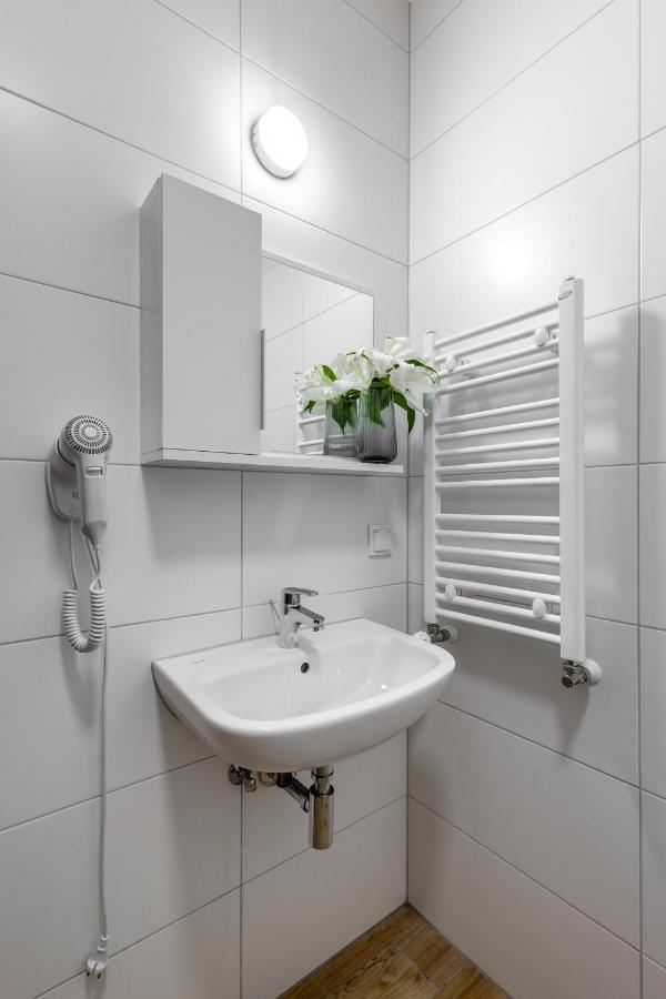 Hotel A4 Wroclaw - Bielany Биеланы Вроцлавские Экстерьер фото