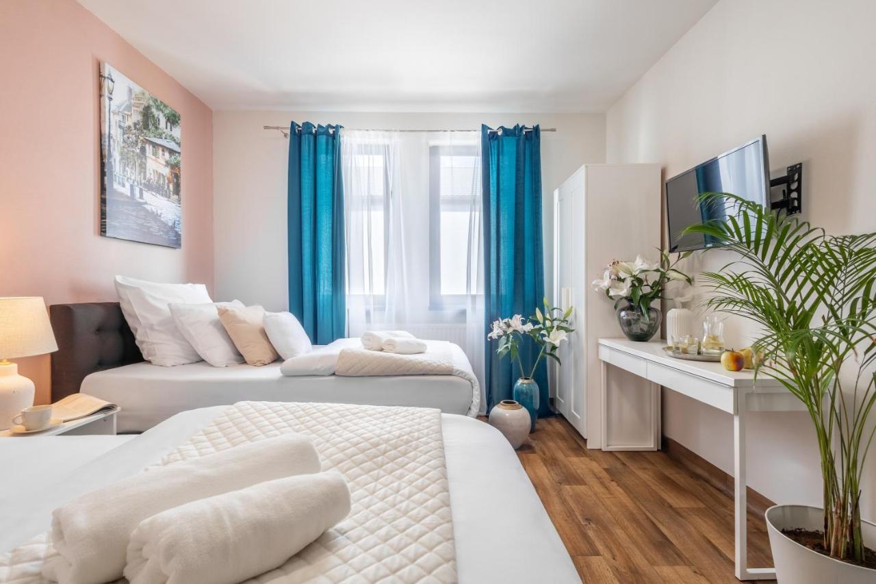Hotel A4 Wroclaw - Bielany Биеланы Вроцлавские Экстерьер фото